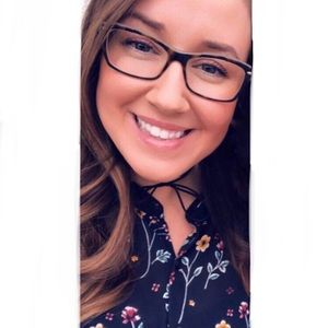 Meet your Posher, Sierra